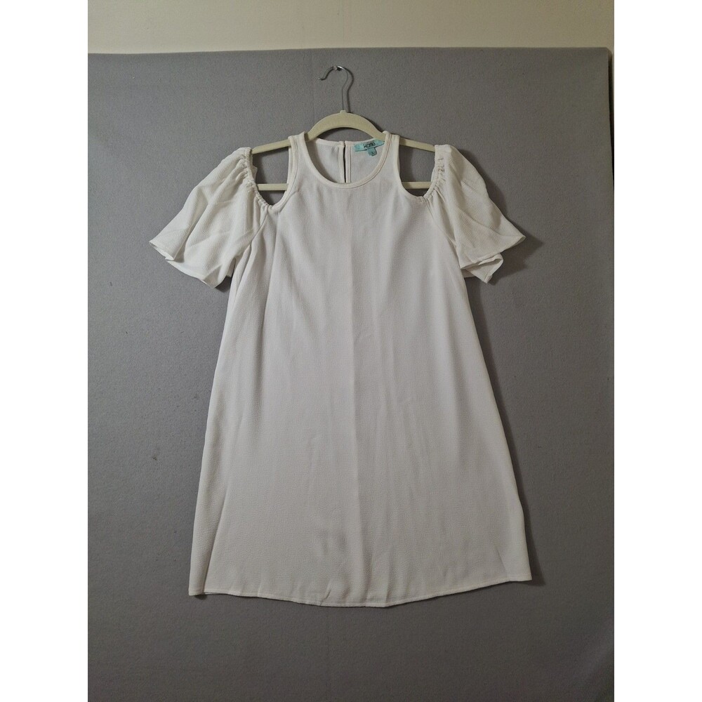 Karlie White Cold Shoulder Dress Small Flutter Sleeve Textured Short Mini Shift